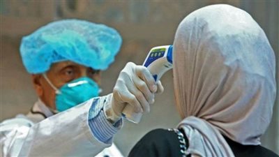 الكويت تسجل 987 إصابة جديدة بفيروس كورونا