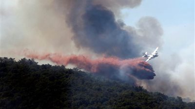 فرنسا.. إجلاء نحو 100 شخص بسبب حريق ضخم جنوب البلاد