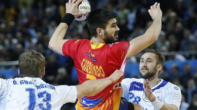 يد إسبانيا تحرز فوزًا مثيرًا على النرويج وألمانيا تتفوق على الأرجنتين