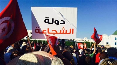 شاهد| الشعب التونسي يرفض حركة النهضة الإخوانية.. وقيس سعيد ينقذ تونس بحزمة قرارات