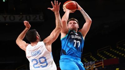 سلوفينيا تفوز على الأرجنتين بمنافسات كرة السلة بأولمبياد طوكيو