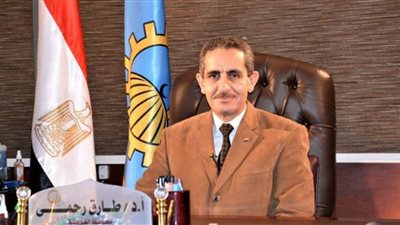 محافظ الغربية يكرم مديري ثلاثة مراكز تكنولوجية لحصولهم على شهادة الأيزو