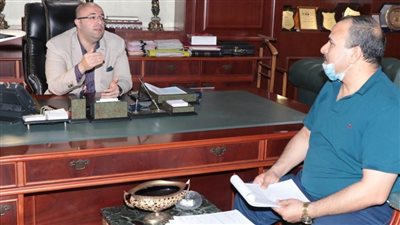 إيقاف رئيس قرية ببني سويف عن العمل 