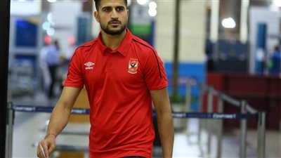 أشغال شاقة لحراس الأهلي في غياب محمد الشناوي 