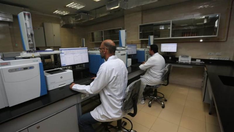 جانب من العمل في