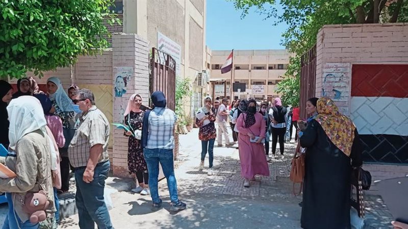 خروج طلاب الثانوية