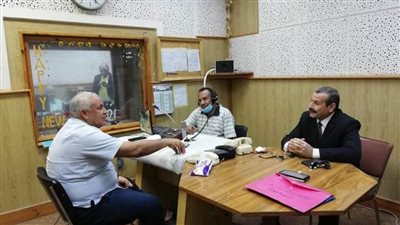 محافظ الوادي الجديد: تركيب وحدات طاقة شمسية للمنازل تخفيفا على المواطنين