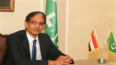 طارق تهامي: تطويع شباب الوفد لدعم مبادرة حياة كريمة