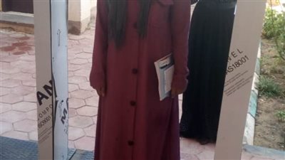 طلاب الشعبة العلمية بالبحيرة يؤدون امتحان الرياضيات التطبيقية 