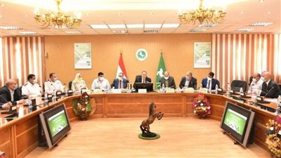 محافظ الشرقية يشدد على التنسيق بين جهات العمل للانتهاء من تنفيذ المشروعات الجارية 