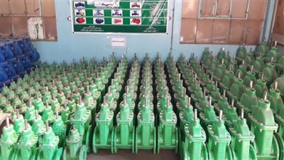 مياه أسيوط: إحلال وتجديد 73 محبسا بورش الشركة.. صور