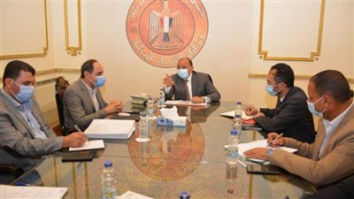 شعراوى : توجيهات رئاسية بسرعة شعور المواطنين بتغيير حقيقي في مستوى النظافة بالقاهرة 