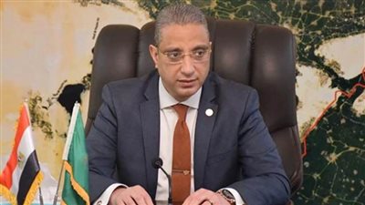 محافظ الفيوم يشيد بدور رجال الشرطة في حفظ الأمن والاستقرار