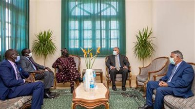 نائب رئيس السودان يزور 