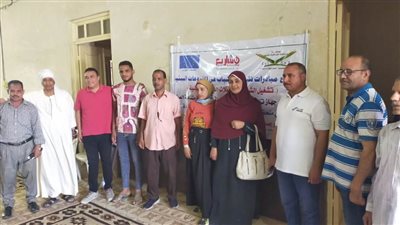 حملة نظافة وتشجير وندوات توعية بقريتي مسرع وأولاد رايق بمركز أسيوط