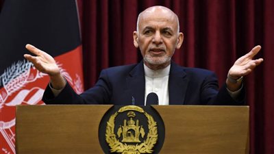 رئيس أفغانستان يتهم طالبان بعدم أخذ محادثات السلام على محمل الجد
