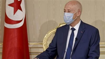 الرئيس التونسي يعقد اجتماعا أمنيا مفاجئا بمقر وزارة الداخلية