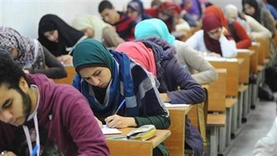 225 طالبًا وطالبة بالثانوية العامة للمكفوفين يؤدون امتحان اللغة الأجنبية الثانية