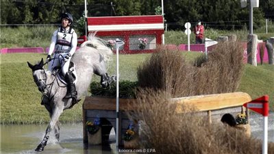 بريطانيا تتوج بذهبية عروض القفز للفرق في الفروسية بالأولمبياد