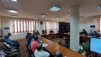 طرح 356 فدانًا للمستثمرين في المجال الصناعي ببورسعيد