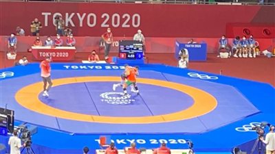   محمد مصطفي يتأهل لنصف نهائي المصارعة