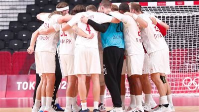 بطل العالم الدنمارك أمام ثالث العالم أسبانيا فى الدور قبل النهائى 