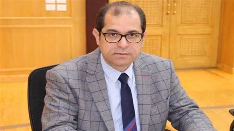 د. يوسف عامر