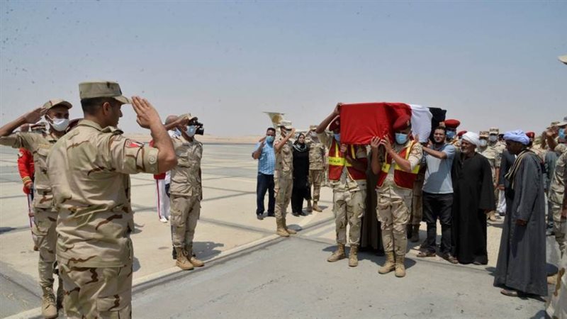 جانب من الجنازة العسكرية