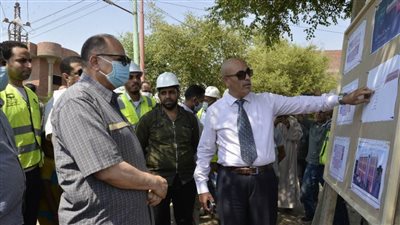 محافظ أسيوط يتفقد أعمال إنشاء مجمع الخدمات بقرية بنى شقير 