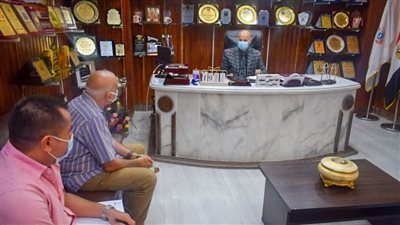 وكيل صحة الشرقية يناقش خطة عمل مشروع دعم منظومة الإدارة السليمة بيئيًا