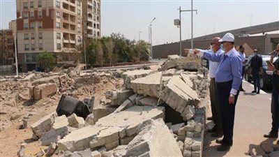محافظ القاهرة يتفقد أعمال إزالة تعارضات توسعة محور عدلي منصور بالهايكستب