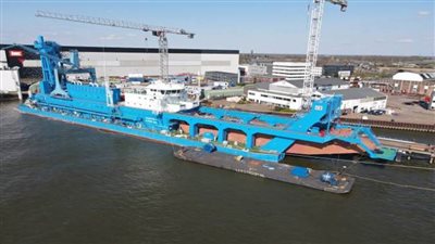 رئيس الوزراء يشهد تدشين الكراكة الجديدة 