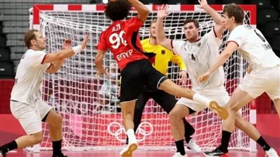  منتخب اليد يتعادل أمام فرنسا في الشوط الأول 