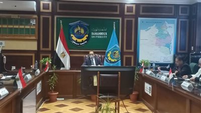 عبيد صالح: وضع خطة بحثية مجتمعية بكل كلية مبنية عالاستبيانات