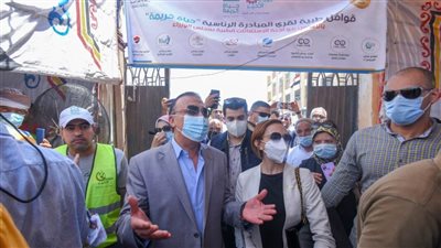 محافظ الإسكندرية يشارك في إطلاق قافلة لخدمة أهالى قرى برج العرب 