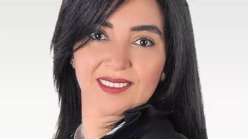 النائية ريهام عفيفي