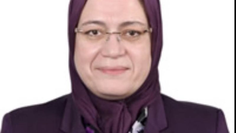 الدكتورة دينا ممدوح