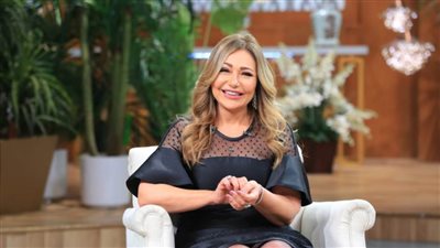 ليلى علوي تكشف أسباب اعتزال شقيقتها التمثيل