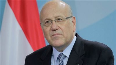 ميقاتي: تقدم في مشاورات تشكيل الحكومة مع الرئيس اللبناني ولا نية للإعتذار