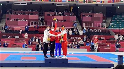 شاهد.. تتويج جيانا فاروق بالميدالية البرونزية 