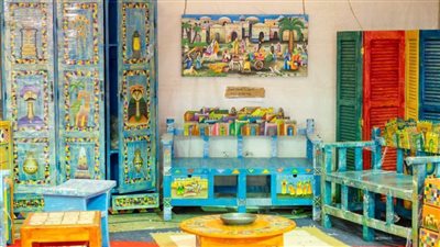 من الأقصر إلى مارينا 5 بالساحل الشمالي.. حكايات بيوت الجنوب محفورة على الخشب