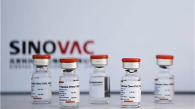 باكستان تستقبل مليوني جرعة من لقاحات كورونا من الصين