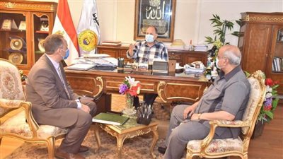 محافظ أسيوط يوجه بتخفيض الحد الأدنى للقبول بالصف الأول الثانوي العام