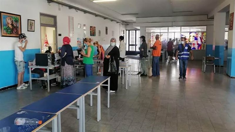 تونس تطعم أكثر من