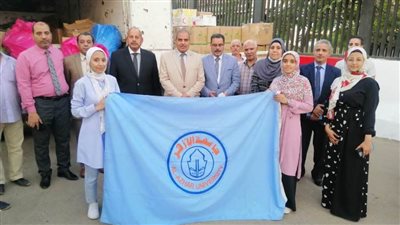 رئيس جامعة الأزهر يتابع تجهيز القافلة الطبية  إلى محافظة الفيوم