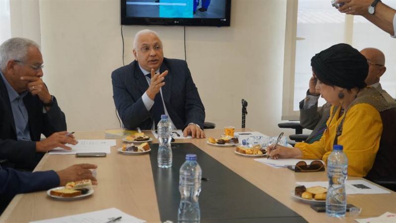 خلال الندوة