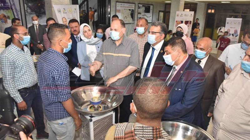 محافظ أسيوط