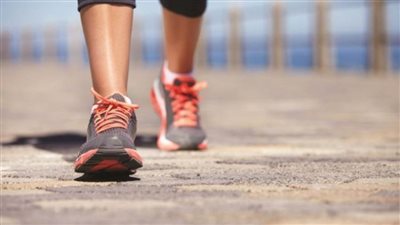 دراسة: المشي 30 دقيقة يوميًا قد يقلل من خطر الوفاة بالسكتة الدماغية