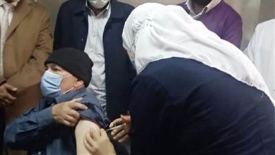62 موقعاً للتطعيم لمواجهة كورونا للمصريين والأجانب مجانا بالقاهرة
