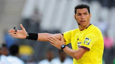 جهاد جريشة حكما لمباراة الزمالك والإسماعيلي.. ومحمود عاشور لمواجهة الأهلي وإنبي غدا